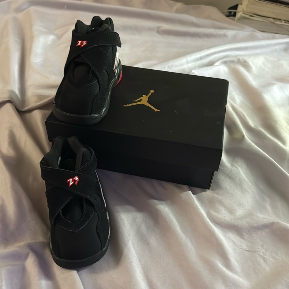 Jordan eight retro